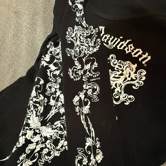 Harley-Davidson Black Shirt with Orange Logo - Picture 5 of 5